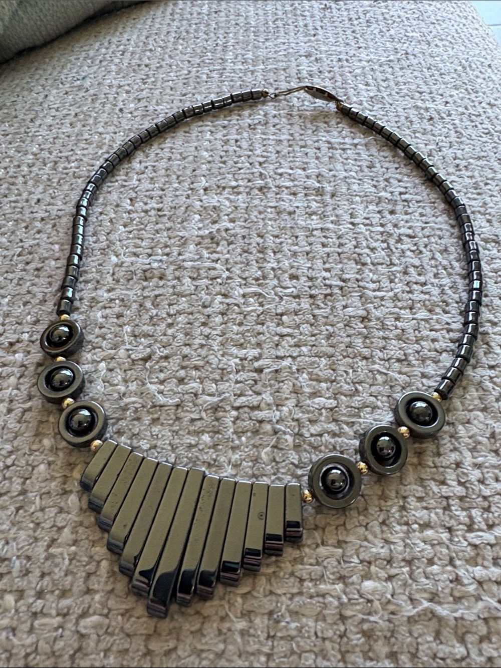Vintage Hematite Fan Pendant Beaded Necklace - Women Jewelry